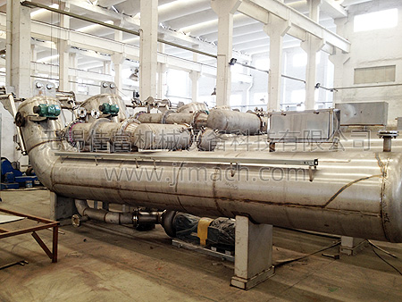 毛毛蟲(chóng)內(nèi)走布高溫高壓染色機(jī)（車(chē)間生產(chǎn)圖）